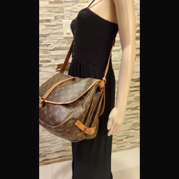 Louis Vuitton Shoulder Bag Saumur35 - Picture 4 of 15